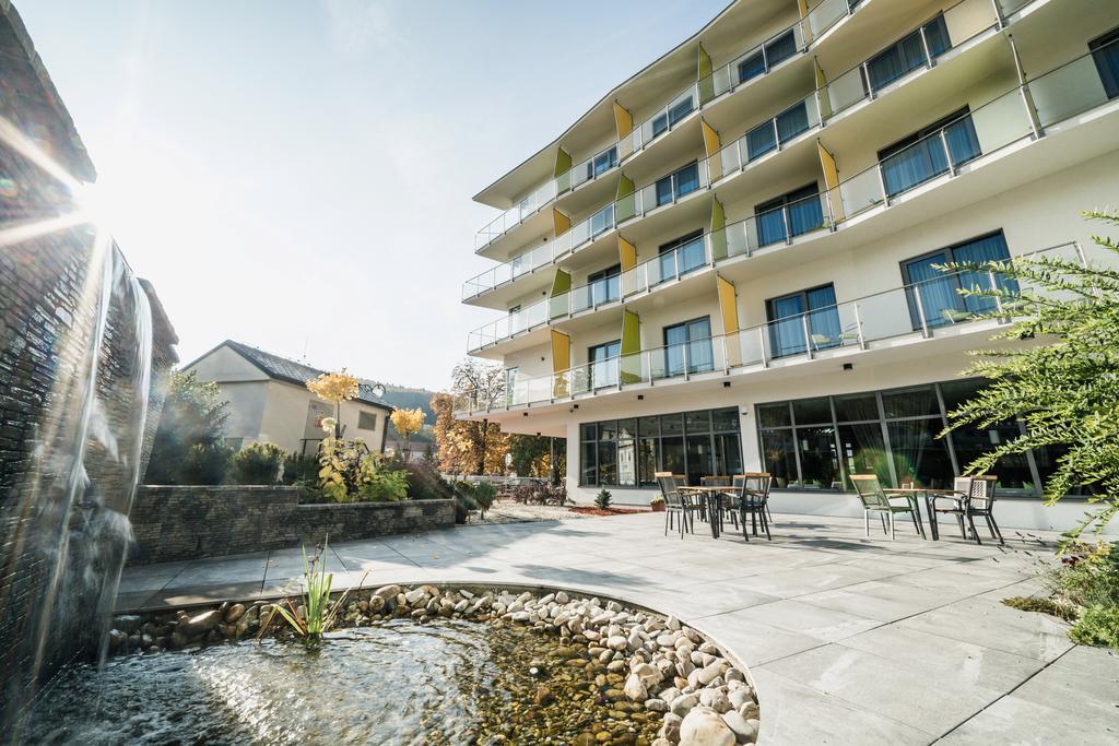 Wellness Hotel Panorama Trenčianske Teplice المظهر الخارجي الصورة